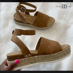 New Soda shop topic-s new tan shoes size 10